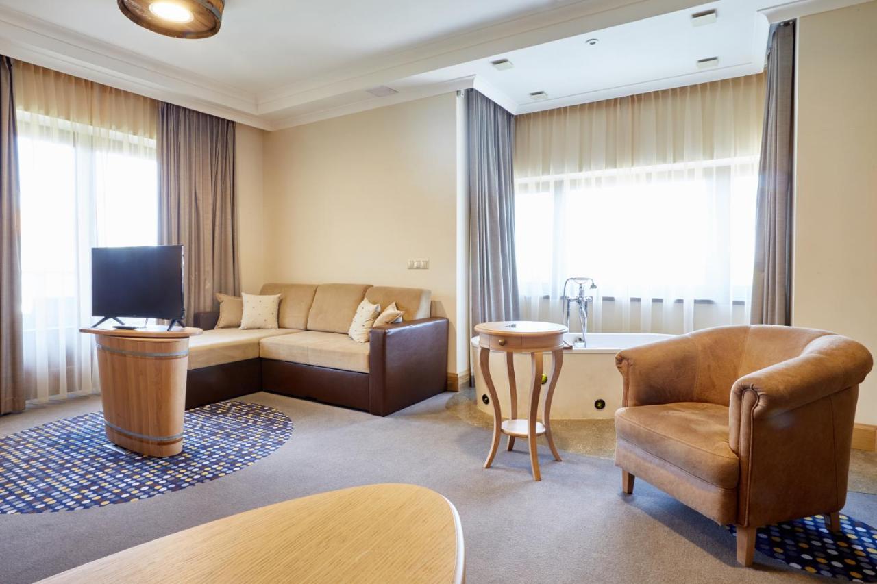 Crocus Gere Bor Hotel Resort & Wine Spa Villány Dış mekan fotoğraf