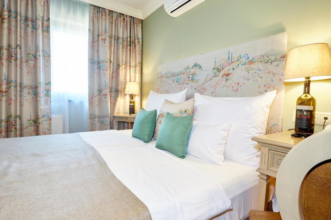 Crocus Gere Bor Hotel Resort & Wine Spa Villány Dış mekan fotoğraf