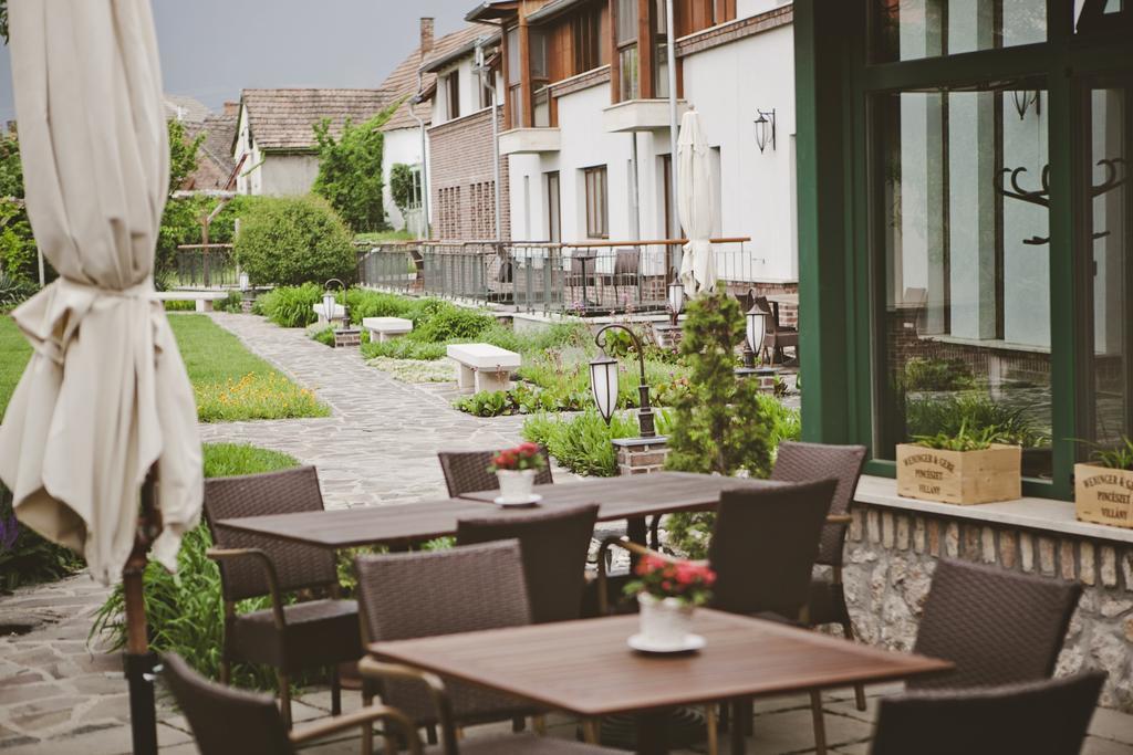 Crocus Gere Bor Hotel Resort & Wine Spa Villány Dış mekan fotoğraf